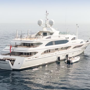 Christina V yacht exterior 5