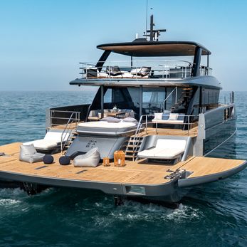 Wasabi yacht exterior 5