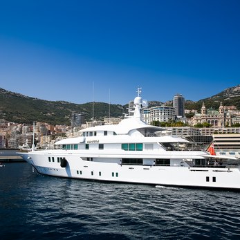 Nora yacht exterior 2