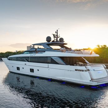 Sofi VI yacht exterior 5
