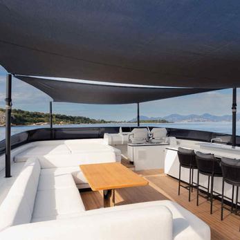 X One yacht exterior 3