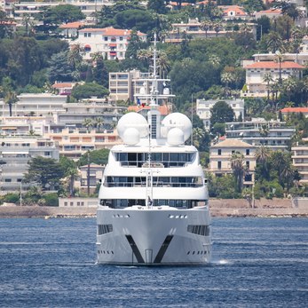 Naia yacht exterior 2