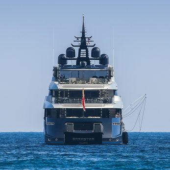 SaraStar yacht exterior 2