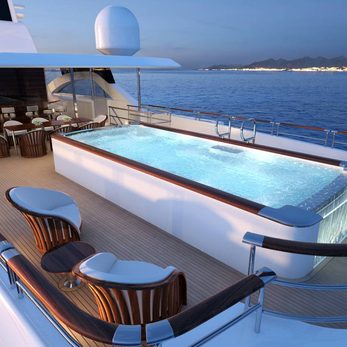 Ingot yacht exterior 4