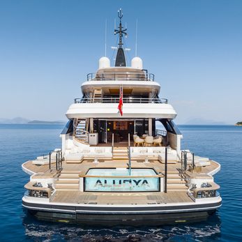 Alunya yacht exterior 5