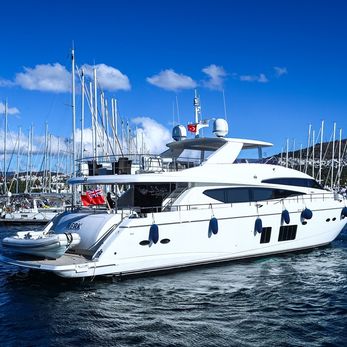 Merk yacht exterior 5