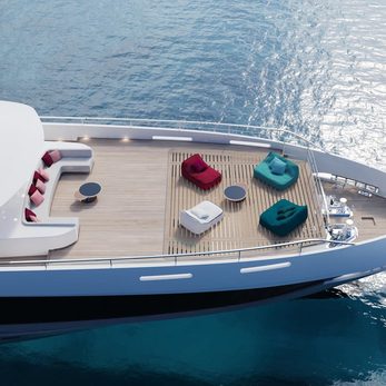 Felicita yacht exterior 2