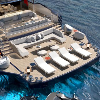 Queen Yaz yacht exterior 5