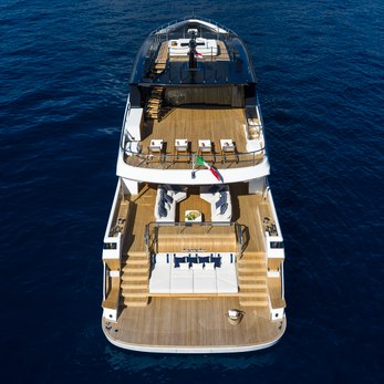 Angiola yacht exterior 5