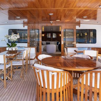 Panache yacht interior 4