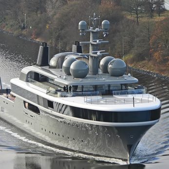 Nausicaä yacht exterior 2