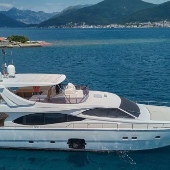 Gans yacht exterior 6