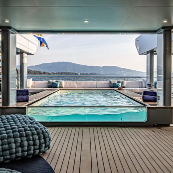 Reduce yacht interior 4