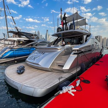 Loyh yacht exterior 4