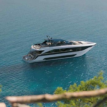 Aida yacht exterior 4