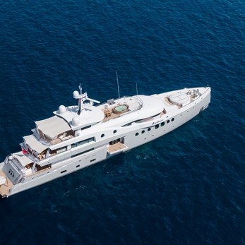 Stardust yacht exterior 4