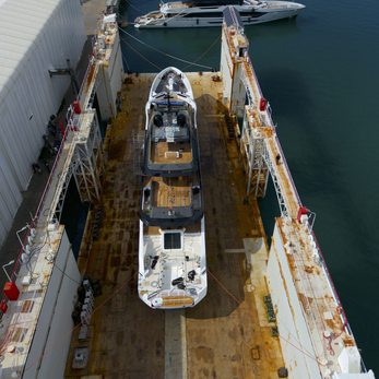 Loewe yacht exterior 5