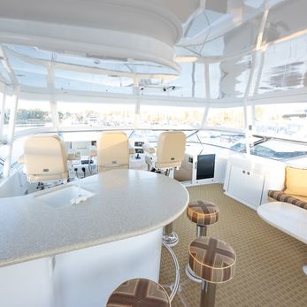 Gallopin yacht interior 3