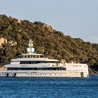 Mouna yacht exterior 2