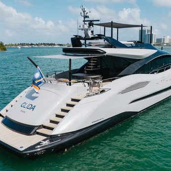 Glida yacht exterior 5