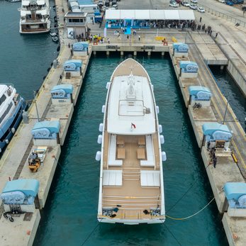 Genie Blu yacht exterior 5