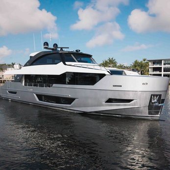 Ocean Alexander 28E/05 yacht exterior 2