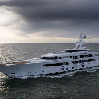 Boardwalk V yacht exterior 3