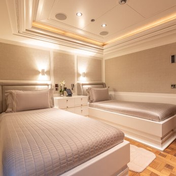 Carinthia VII yacht interior 5