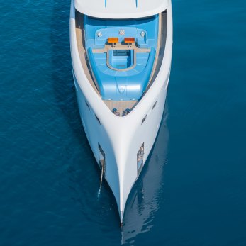 Elada yacht exterior 2