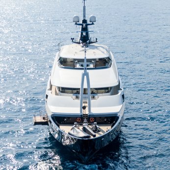 Arbema yacht exterior 2