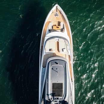 Chase yacht exterior 2
