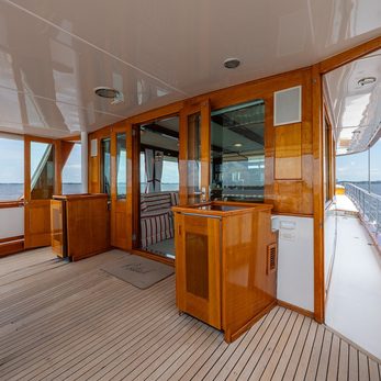 Pintail yacht interior 84