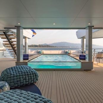 Infinite Cat yacht interior 3