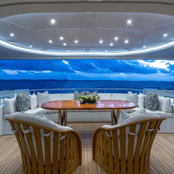 Lunaris yacht exterior 3