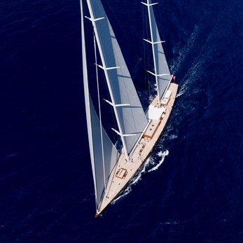 Aquarius yacht exterior 5