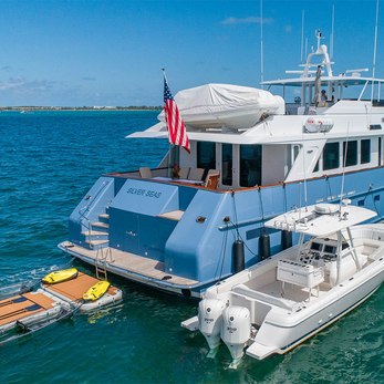 Silver Seas yacht exterior 5