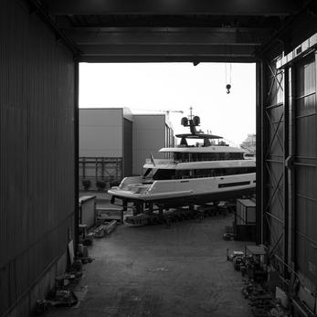 Sirena 42M/01 yacht exterior 4