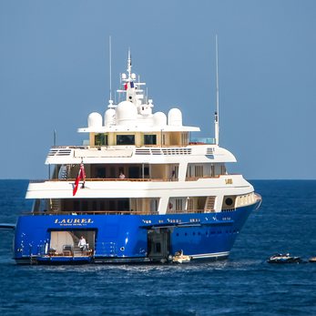 Laurel yacht exterior 5