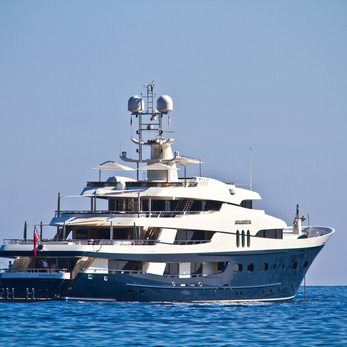 Amadeus yacht exterior 3