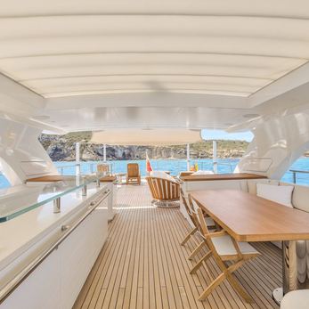 Vanadis yacht interior 3