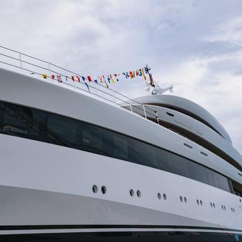 Belita yacht exterior 4