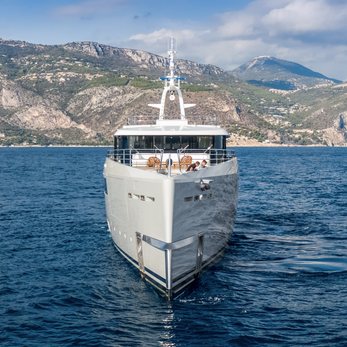 Miss Candy yacht exterior 2