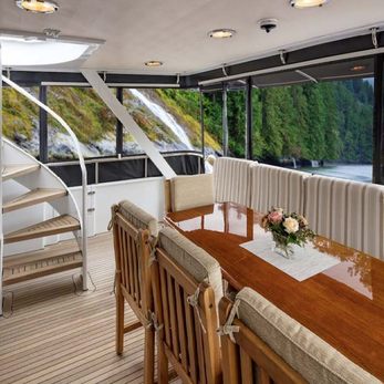 Blackwood yacht interior 2