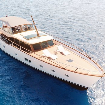 Feadship New Classic / 01 yacht exterior 4