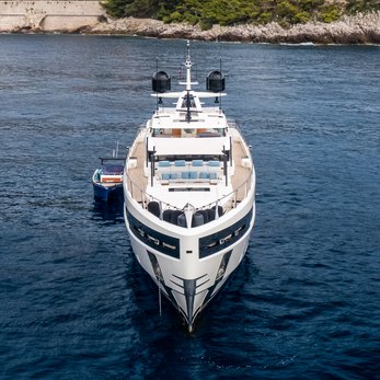 Katana yacht exterior 3