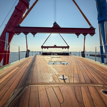 Suuk'iik II yacht exterior 2