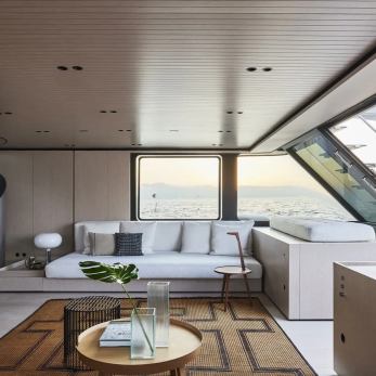 Obsidian yacht interior 3