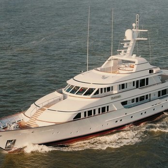 Teleost yacht exterior 3