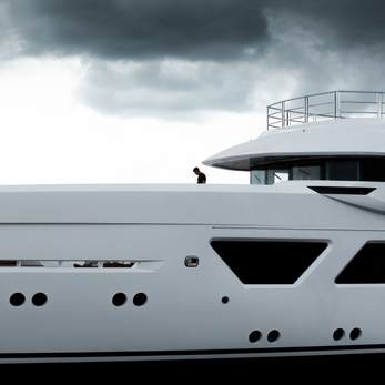 Amels 6008 yacht exterior 4