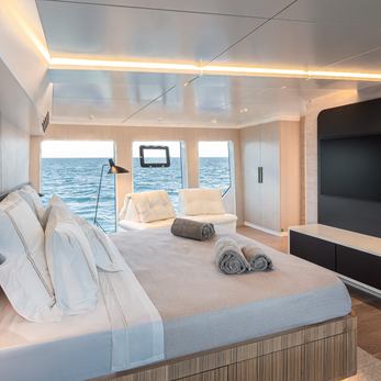 Tuccini yacht interior 5